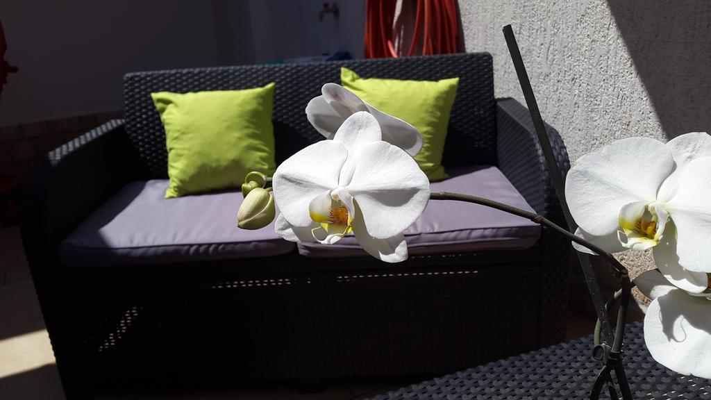 New Lux Apartman Kala Poreč Exteriör bild