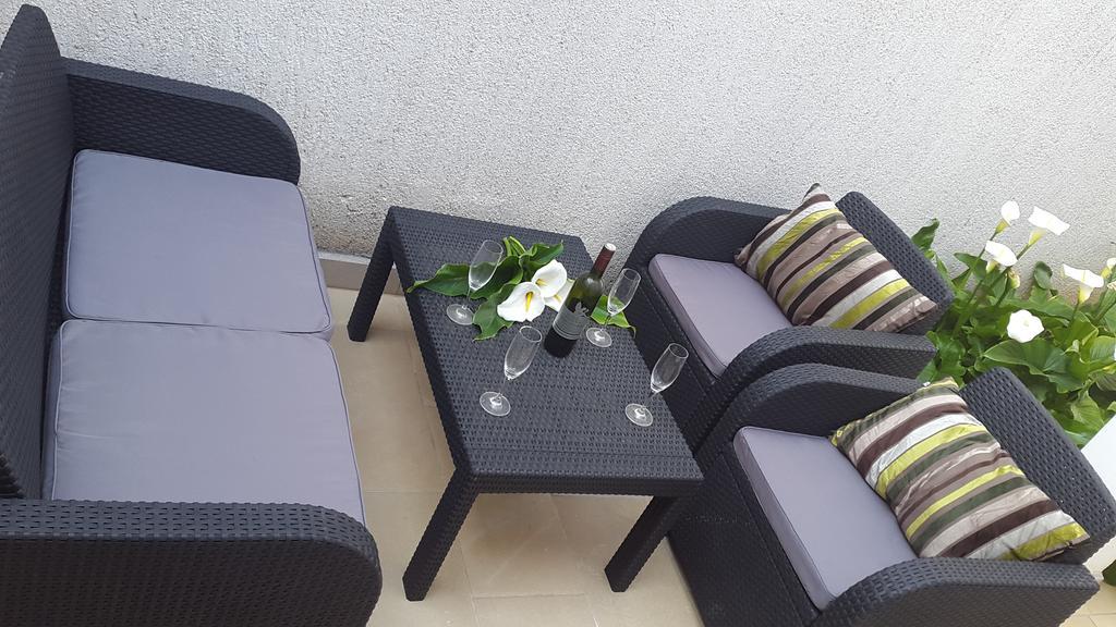 New Lux Apartman Kala Poreč Exteriör bild