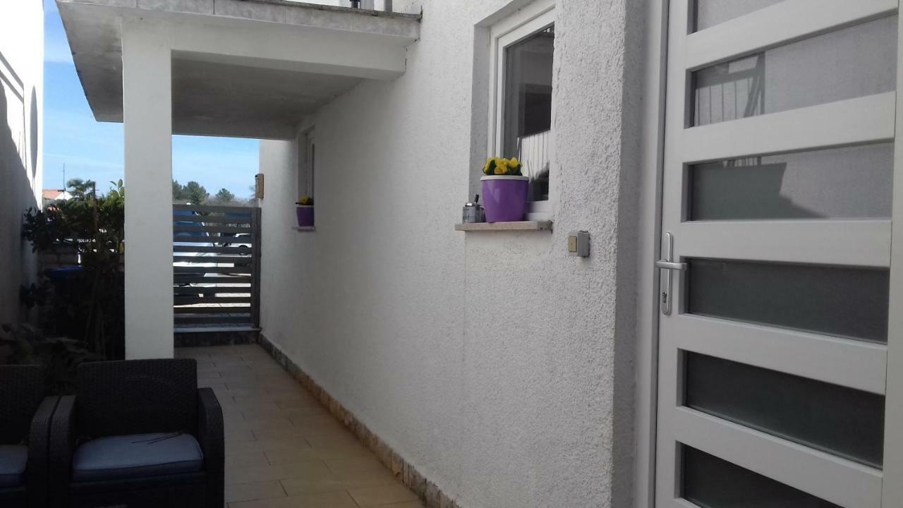 New Lux Apartman Kala Poreč Exteriör bild